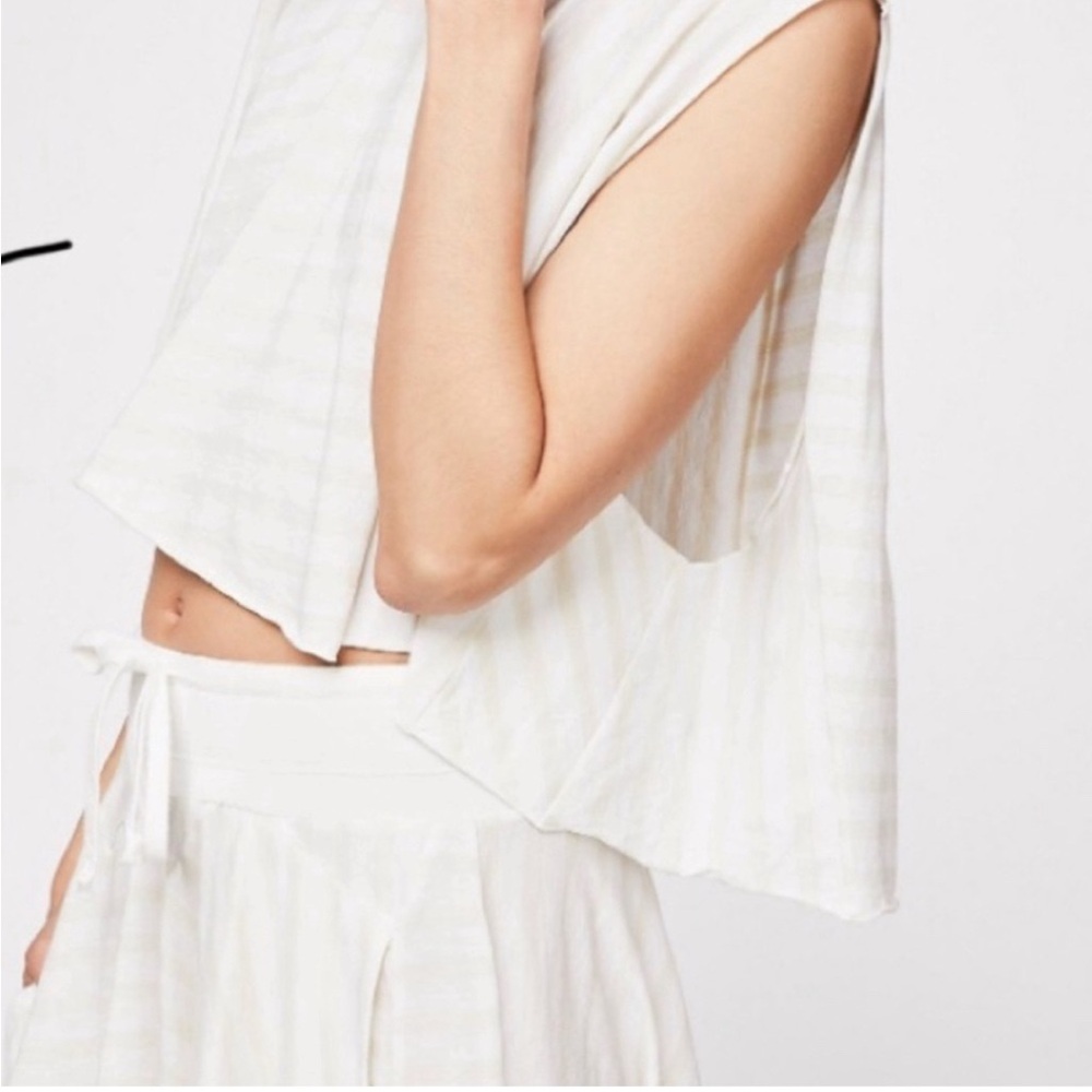 Free People Cream Striped Women Shorts